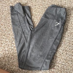 Size small gray gym shark leggings + crop tank